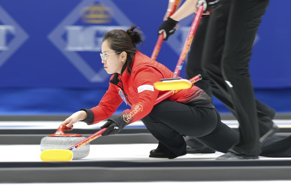 媒体人排CBA外援实力榜，新疆签约新外援，同曦官宣王世龙担任球队主帅